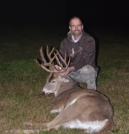 16 pt Illinois Buck
